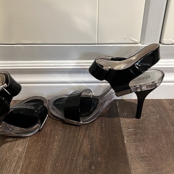 MICHAEL Kors leather rubber see through stilettos 9 M black. Logo detail - Picture 6 of 8